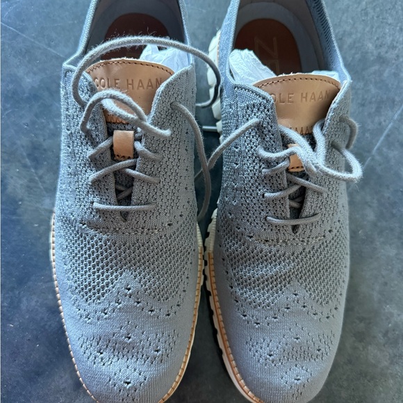 Cole Haan Men's Light Gray Knit Oxfords
